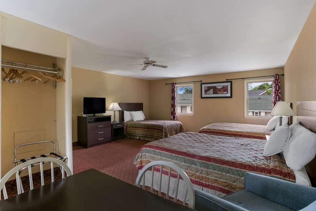 Rodeway Inn & Suites הרשי חדר תמונה