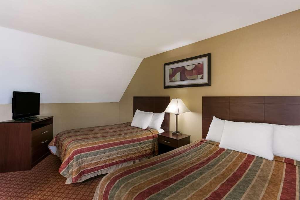 Rodeway Inn & Suites הרשי חדר תמונה