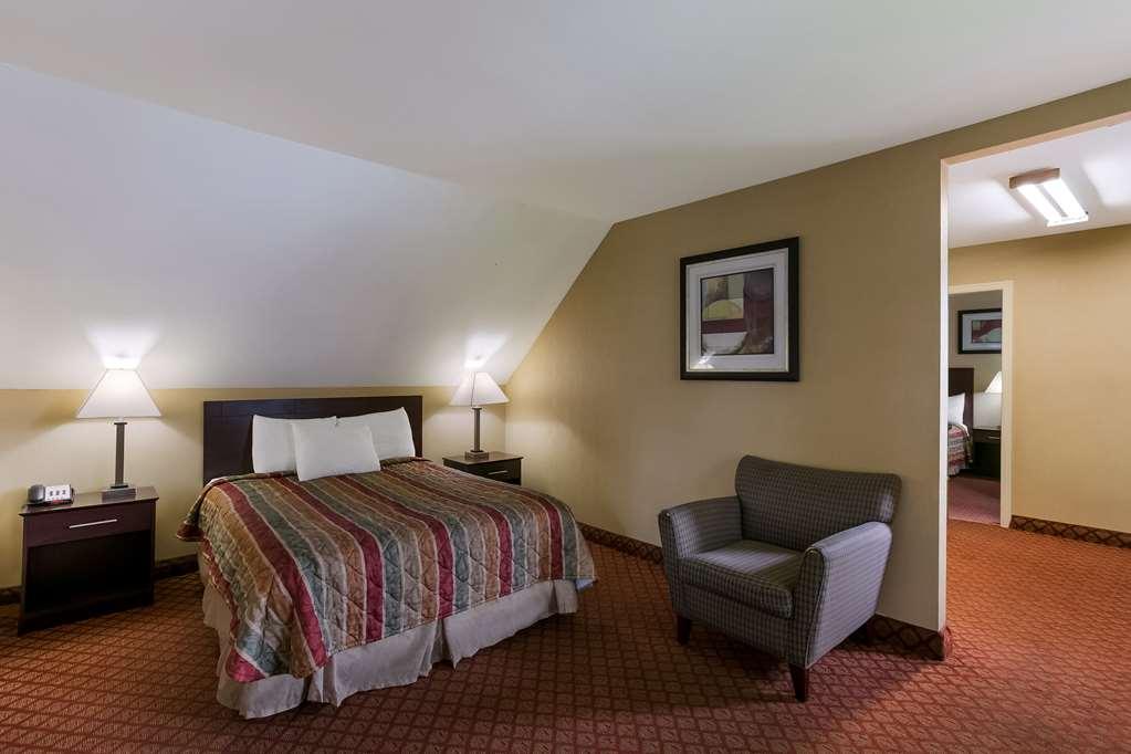 Rodeway Inn & Suites הרשי חדר תמונה