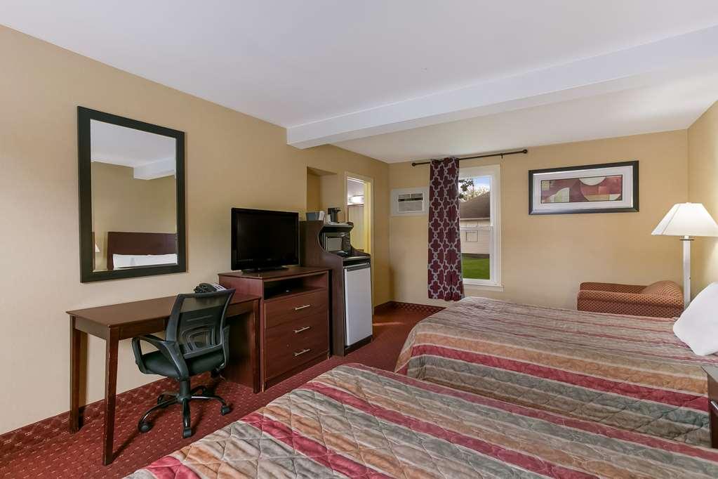 Rodeway Inn & Suites הרשי חדר תמונה